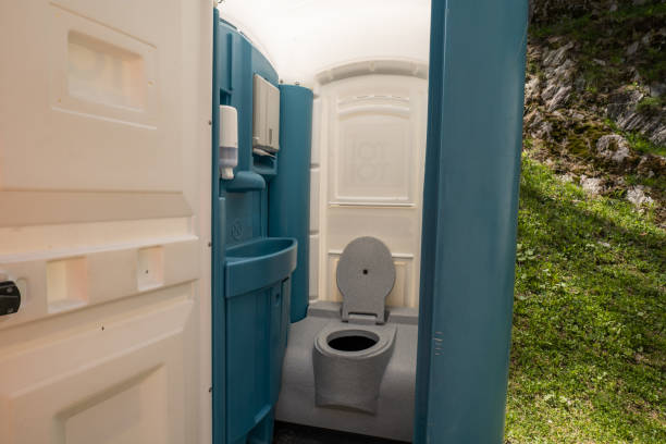 Best Handicap porta potty rental  in Man, WV